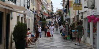 R. Direita, Cascais